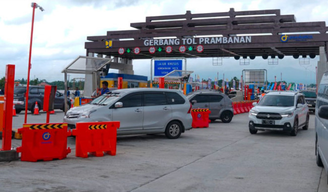 Mudik Lebaran 2025: Ribuan Kendaraan Lewat Tol Prambanan-Tamanmartani